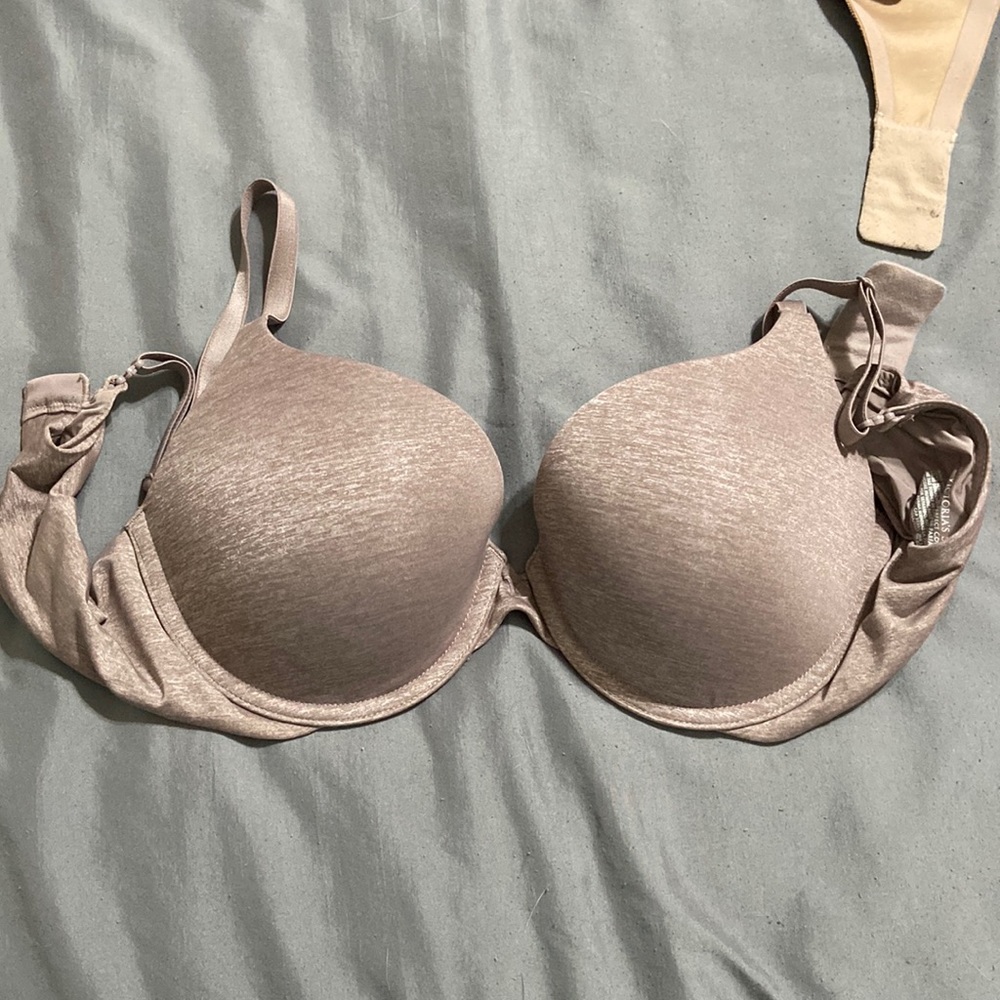 Victorias Secret perfect coverage Bra
